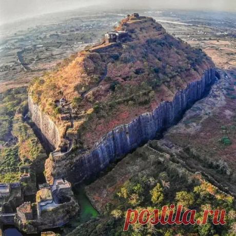 Девагири - неприступный оплот безумного султана