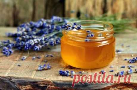 Лавандовый мед. 
Что может быть вкуснее и полезнее лавандового мёда? Конечно настоящий мёд из лаванды очень редко можно встретить на рынке. Да и где гарантия, что это настоящий продукт … Обычно лавандовый мёд произво…