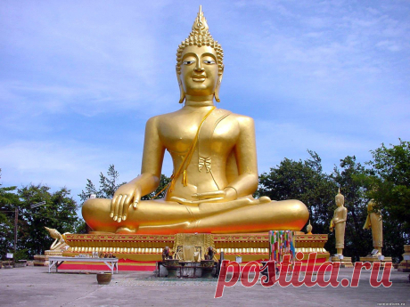 tailand_zolotaya_statuya_