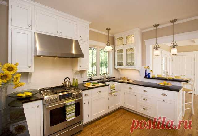 Victorian Kitchen Renovations and Alterations - Классический - Кухня - Нью-Йорк - от эксперта Clawson Architects, LLC