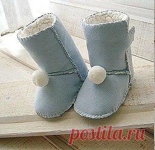 Не выбрасывайте старую дублёнку! Из неё можно сшить уютные угги.