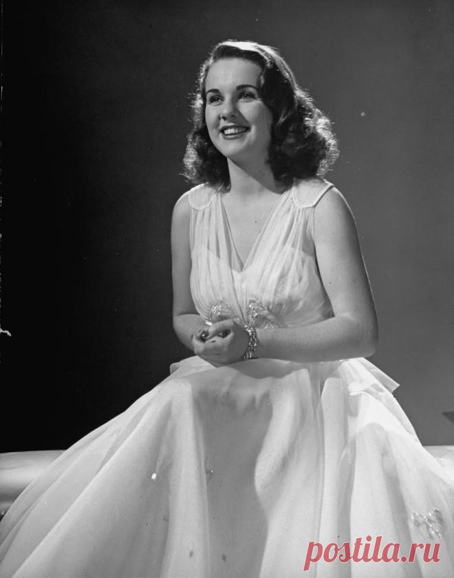 Дина Дурбин