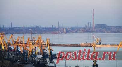 Морские порты Мариуполь и Бердянск открыли для захода иностранных судов. Зарубежные суда получили возможность посещать морские порты Мариуполь в ДНР и Бердянск в Запорожской области — их внесли в перечень открытых портов для захода иностранных судов. Читать далее