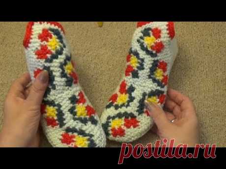 Яркие, красочные тапочки