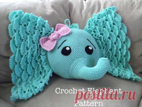Crochet Elephant Pillow with Pattern - Take a look at this beautiful Josefina Crochet Elephant Pillow, what a gorgeous design it is. This would be so cute on a rocking chair in a nursery.