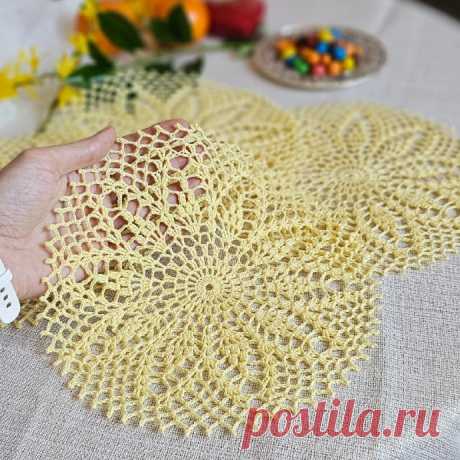 Очаровательная салфеточка крючком