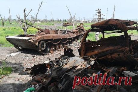 В России назвали последствия передачи Украине кассетных боеприпасов. Депутат Госдумы Алексей Чепа заявил, что украинский конфликт может перейти в более серьезную фазу в случае, если США передадут Украине кассетные боеприпасы, которые запрещены к использованию. Одновременно возможная передача указывает на то, что противостояние становится затяжным.