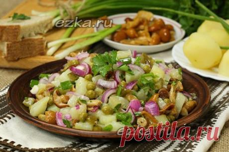 Постный салат с грибами: рецепт с фото