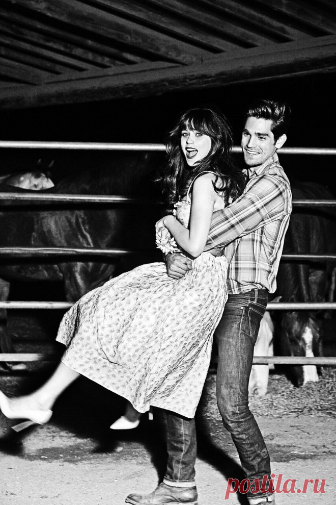 Зои Дешанель (Zooey Deschanel) в фотосессии Эллен фон Унверт (Ellen von Unwerth) для журнала Glamour (февраль 2013)