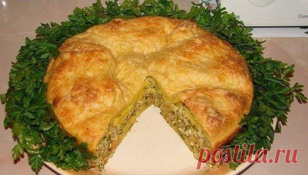 Быстрый пирог с разными начинками — Сочный, нежный и рассыпчатый 


Вкусно и сытно!









Ингредиенты:
Для теста:мука — 1 стакан;сметана или кефир — 1/2 стакана;яйца — 3 штуки;крахмал — 1/3 стакана;майонез — 1/2 стакана;соль — 1 чайная ложка.сода — 1/2 чайные ло…