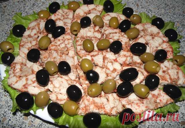 НА ПРАЗДНИЧНЫЙ СТОЛ ДЛЯ МАРГО: Мраморный куриный рулет 
И я, и я хочу поучаствовать в этом празднике жизни))) Радость моя, ну я никак не могу пропустить такую классную возможность накрыть для тебя грандиозный праздничный стол вместе со всеми!!!
Первым дел…