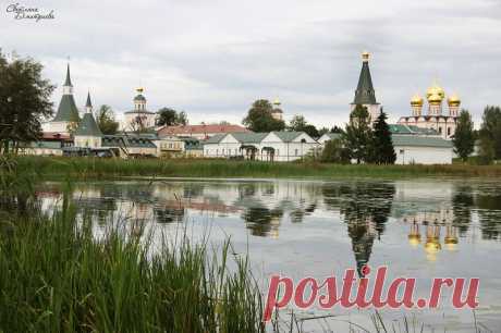 Иверский Святоозерский Богородицкий мужской монастырь. Валдай, Новгородская область.