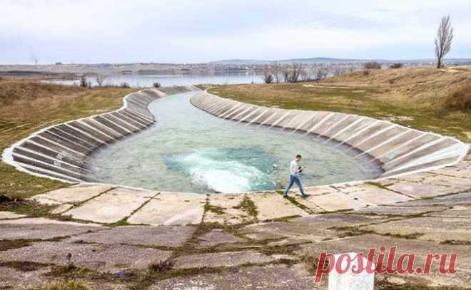 23-7-25--ОБЕЗВОЖИВАНИЕ КРЫМА-Крыму обещают два водохранилища, воду – не обещают - Строительство водохранилища в Крыму. Пока существует нынешняя Украина, полуостров обречен на ОБЕЗВОЖИВАНИЕ.