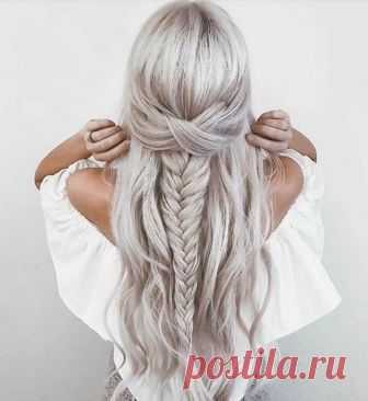 Оригинальные прически с плетением кос 2018-2019 года, фото, идеи, новинки Красивые прически с плетением кос 2018-2019 года, фото, идеи. Модные прически с элементами плетения, вечерние прически с плетением на длинные и средние волосы, свадебная прическа с плетением.