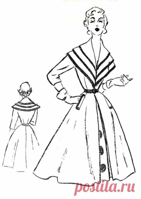 Платье с большим многослойным воротником