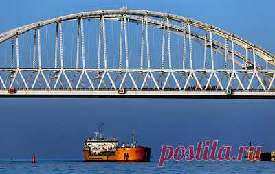 Британия добавила в санкционный список еще 10 российских судов. Речь идет о танкерах NS Corona, NS Clippper, NS Asia, SCF Baltica, SCF Vankor, "Залив Анива", "Олимпийский проспект", "Леонид Лоза", "Владимир Тихонов" и "Николай Зуев"