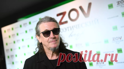 Лидер группы «СерьГа» посвятил песню погибшему в Марьинке бойцу Рудакову. Лидер группы «СерьГа» Сергей Галанин посвятил песню погибшему в Марьинке бойцу Роману Рудакову. Читать далее