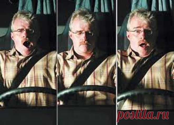 Лайфхак: как не заснуть за рулем 

Один хороший человек, профессиональный персональный водитель со стажем лет так под 40, научил меня когда-то этому полезному лайфхаку, за что я ему очень благодарен. Не буду отдельно ничего говорить …