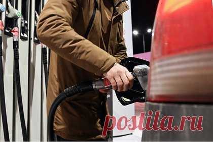 Торговля бензином осталась убыточной после роста цен