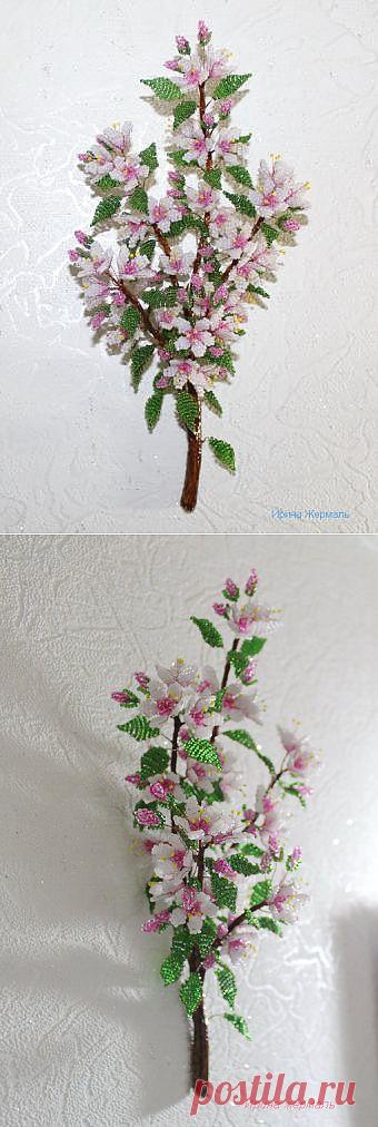 Веточка яблони | biser.info - всё о бисере и бисерном творчестве