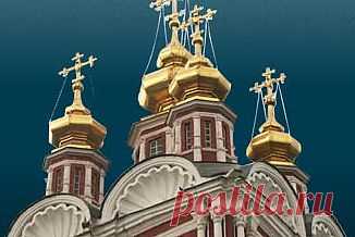 прогулка по иерусалимскому Храму Гроба Господня, вы ы увидите Голгофу, вход в храм, каменьПомазания и многое другое...