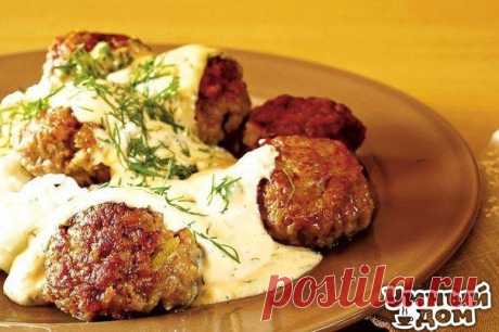 Куриные котлеты со сливочным соусом в микроволновой печи