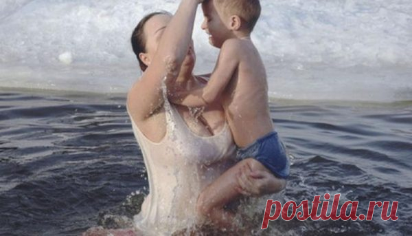 Крещенская вода — не панацея от всех болезней. Все, что вы еще не знали про святую воду