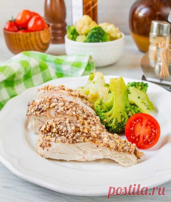 ​Куриные грудки с миндальной корочкой