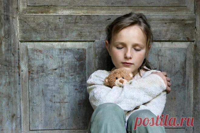 «А в ответ тишина…» Почему игнорирование — самое обидное наказание для ребенка «
Воспитание ребенка – это тяжелый процесс, и нет родителей, которые не совершали бы ошибок. Все используют разные методы воспитания, но всегда присутствуют какие-либо наказания. Ребенок не хочет следовать правилам, поэтому нарушает их, и наказание в ответ – это норма. Если одни используют физическую силу, то другие –...
Читай пост далее на сайте. Жми ⏫ссылку выше