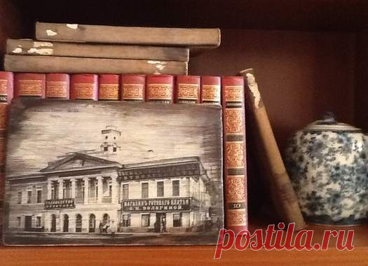 ЛЕГКИЙ СПОСОБ ПЕРЕНОСА ИЗОБРАЖЕНИЯ НА ДЕРЕВО - Эфария Наверное, в каждом доме, где уделяют внимание интерьеру, присутствуют картины или их современный аналог – фотографии. Даже в большинстве офисов и кабинетов есть произведения живописи.  Чаще всего это любительские работы, на которых изображен пейзаж, и таким оформлением помещения уже никого не удивишь. Сегодня я хочу предложить вам рассмотреть интересные работы художника, благодаря которым вы сможете