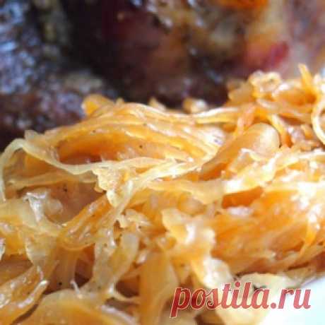 Квашеная капуста, тушенная в пиве. Невероятно вкусно!