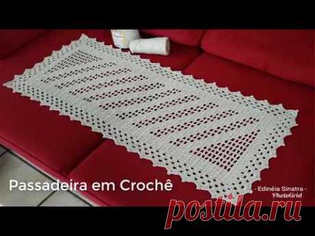 Passadeira em Crochê / caminho de mesa em crochê