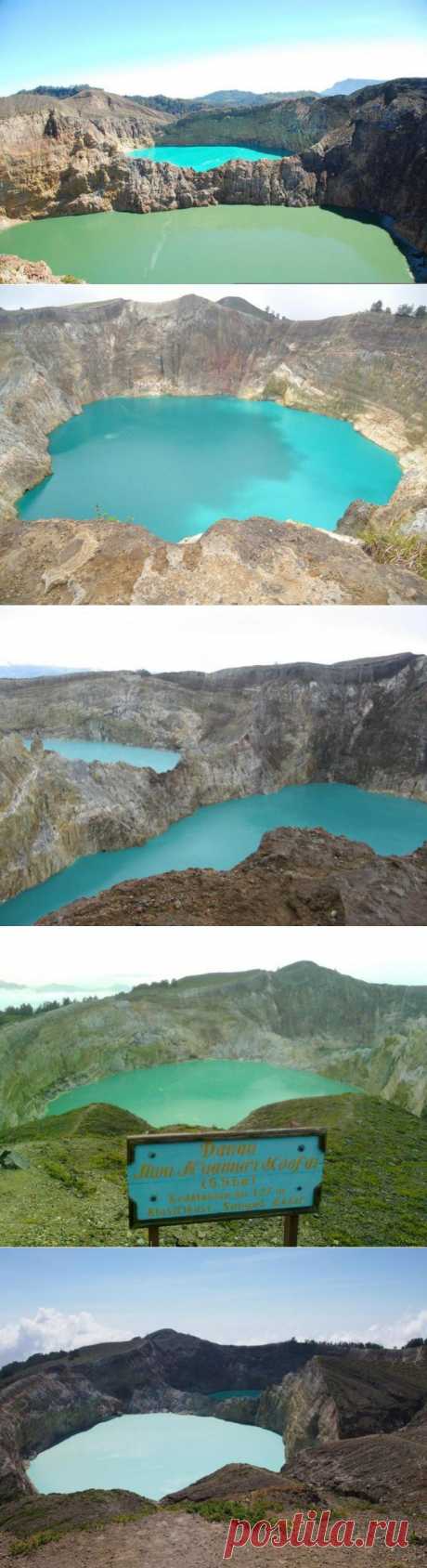 Разноцветные озера вулкана Келимуту.  Индонезия | ТУРИЗМ И ОТДЫХ