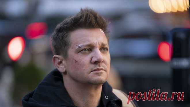 Джереми Реннер