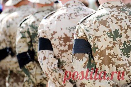 Немцев начали агитировать отправлять детей в военные лагеря