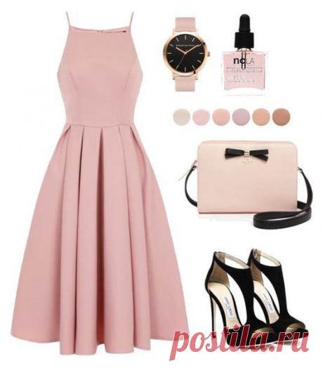 Как носить одно платье и выглядеть по-разному всю неделю