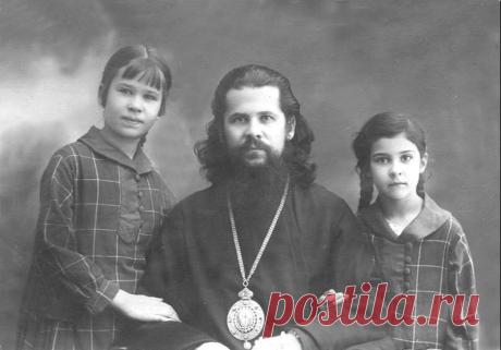 23 НОЯБРЯ - день памяти нашего святого - священномученика Августина (Беляева), архиепископа Калужского. Открытки на День памяти священномученика Августина (Беляева), архиепископа Калужского