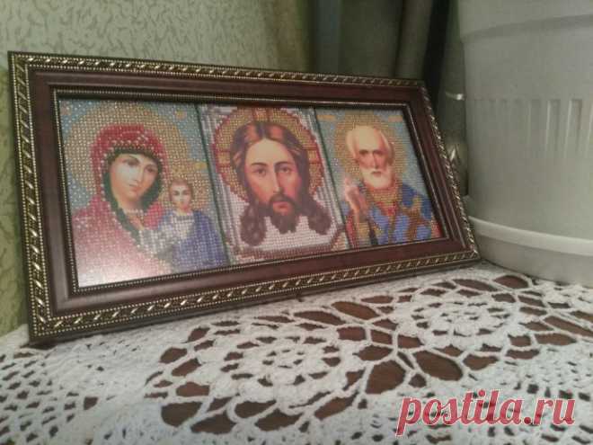 Салфетка и триптих бисером