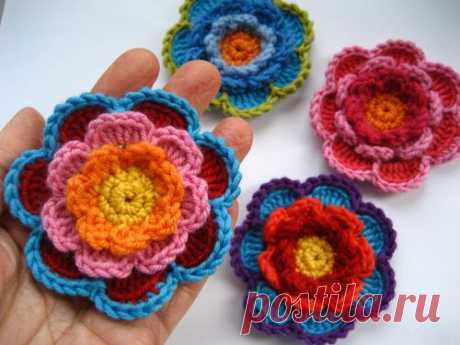 Attic24: Triple Layer Flower