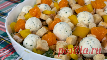 Этот вкуснейший салат без майонеза традиционно готовлю на Новогодний стол, у нас его называют "Снежные шарики" | oliv'едка | Душевные рецепты | Дзен