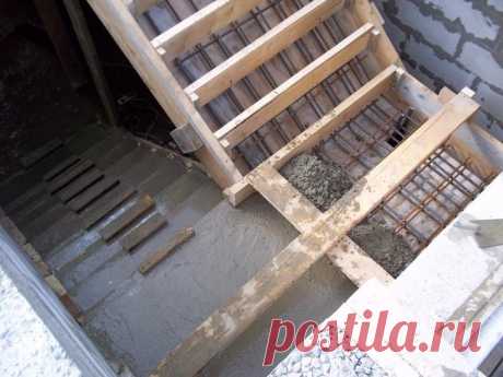 Домик на УШП своими руками (часть 4). Лестница и крылечки.