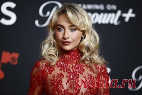 Популярная певица исполнит главную роль в экранизации «Алисы в стране чудес»