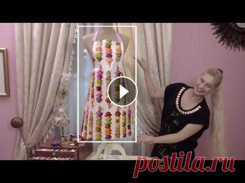 Шьем фартук / как сшить фартук для кухни Сошьем красивый и практичный #фартук, который пригодится каждой хозяйке на кухне. С одной стороны он будет из клеенки, с другой - из ситца. Раскроить ...