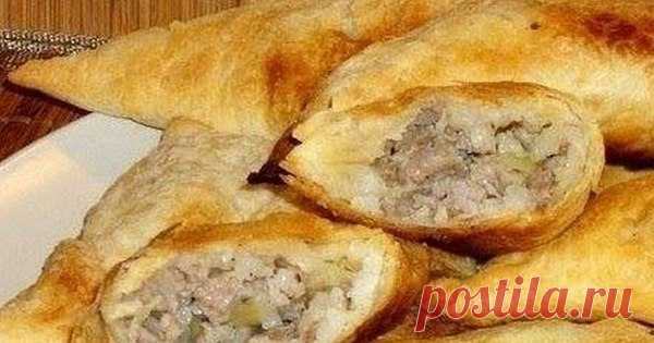 Простой рецепт вкуснейших пирожков «Уплетайка»: название говорит само за себя. Мммм... Пальчики оближешь!