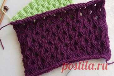 Ажурный узор с вытянутыми петлями Ажурный узор с вытянутыми петлямиУзор спицами
Рапорт узора 8 петель и 12 рядов. Связать сначала 6 рядов лицевой глади. См. схему с 1-6 ряд. Затем в 7-м ряду вязать: кромочною снять, *отсчитать четыре лицевых петли и опуститься вниз на четыре ряда. Ввести спицу между 2 и 3...