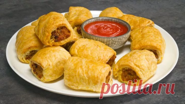 Пирожки с мясом из слоеного теста