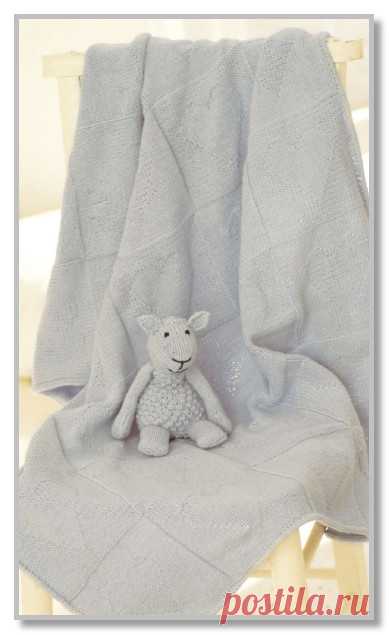 Вязание спицами для интерьера. Описание модели со схемой и выкройкой. Плед с квадратами и структурными сердечками. Размер 82 x 116 см