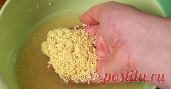 Одна из самых полезных круп В МИРЕ! 85% людей незаслуженно обходят ее стороной...
Теперь мало кто знает, что пшено лечит практически всё — от ожирения до тромбофлебита. Делимся с вами рецептами, чтобы доказать: одна упаковка пшена стоит столько же, сколько целая аптечка. И хорошо, что не в денежном эквиваленте!
1) Лечит стенокардию
Сердечный приступ — основная причина смерти во всём мире, а стенокардия — предвестник ишемической болезни сердца. Вот почему с «грудной жабой» нужно вести беспощад