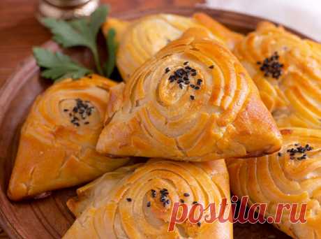 Гуштли самса (самса из слоеного теста с мясом). Рецепт