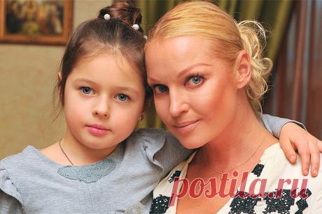 15 уникальных и необычных имён, которые придумали наши звёзды детям - МирТесен